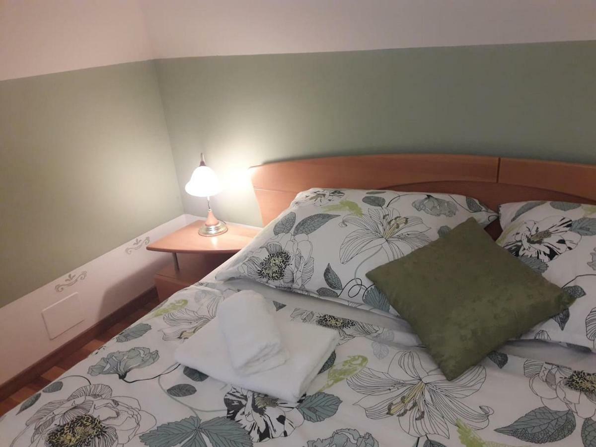 Natasha'S Garden House Leilighet Dol pri Ljubljani Eksteriør bilde
