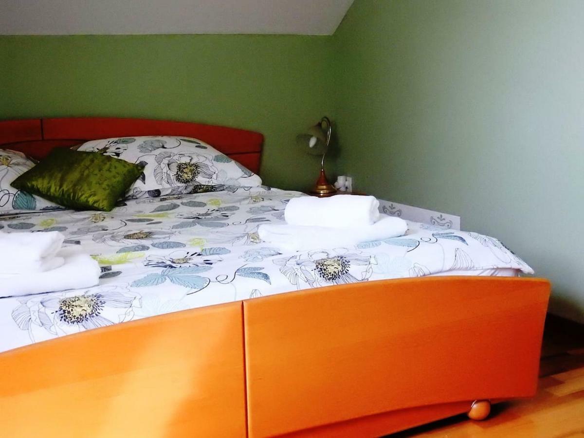 Natasha'S Garden House Leilighet Dol pri Ljubljani Eksteriør bilde